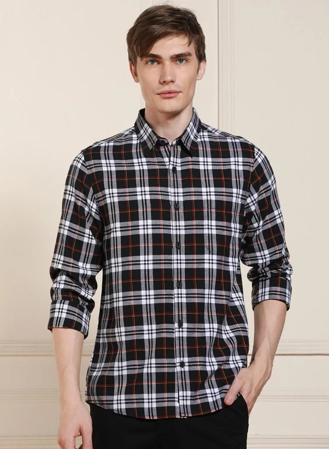 Dennis Lingo Regular Fit Black Cotton Shirt – Stylish and Classic