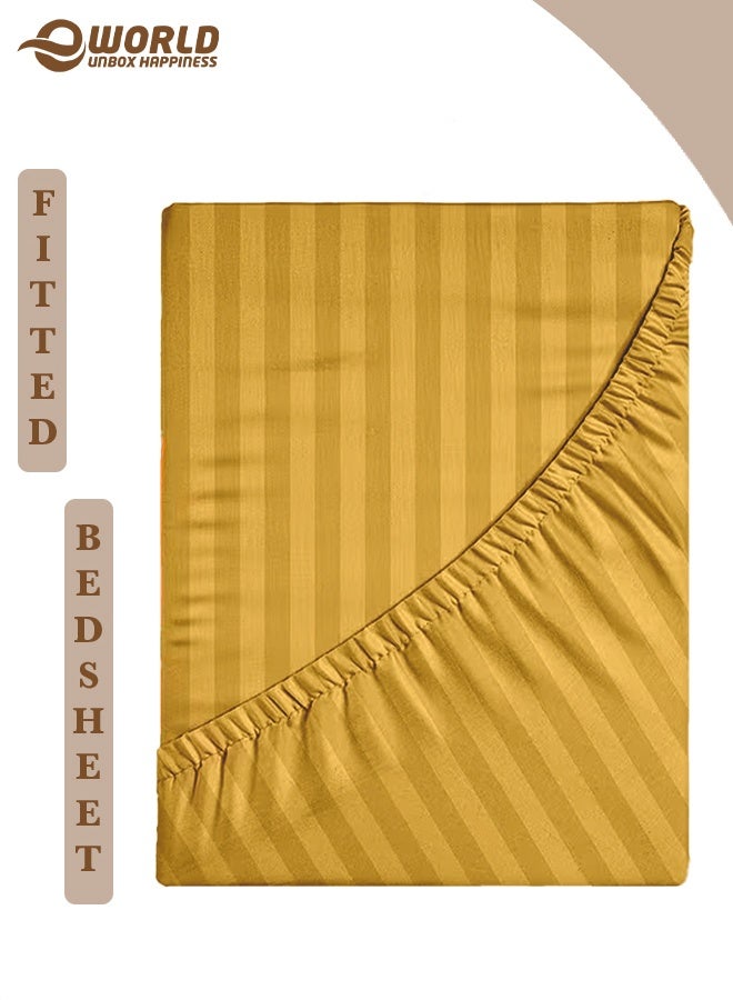 إي وورلد ملاءة سرير مزوّدة بسطح مطاطي من الألياف الدقيقة بخطوط باللون الذهبي، بجيب عميق لملاءمة محكمة، قابلة للتنفس وسهلة الغسل في الغسالة لحماية مثالية، متوفرة بمقاسات كينغ وكوين وسنجل، بدون غطاء وسادة - Image 1