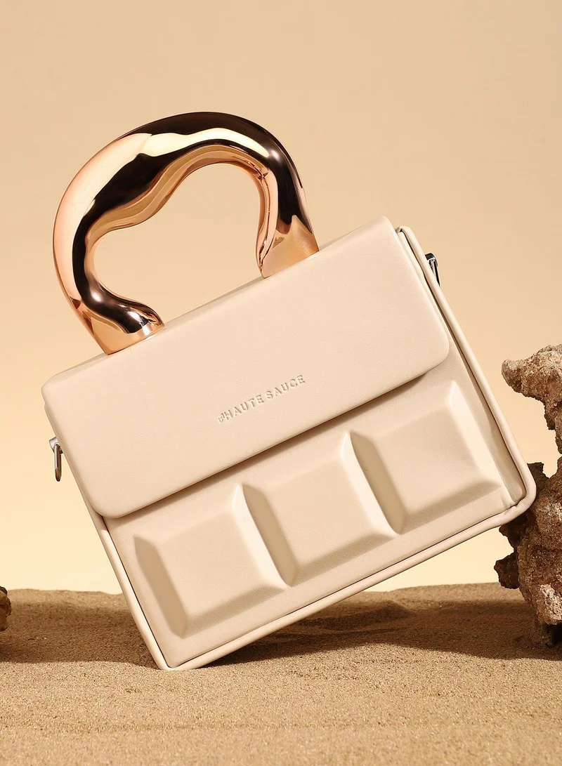 Haute Sauce Women's The Caldera Quilt Hand Bag - Beige