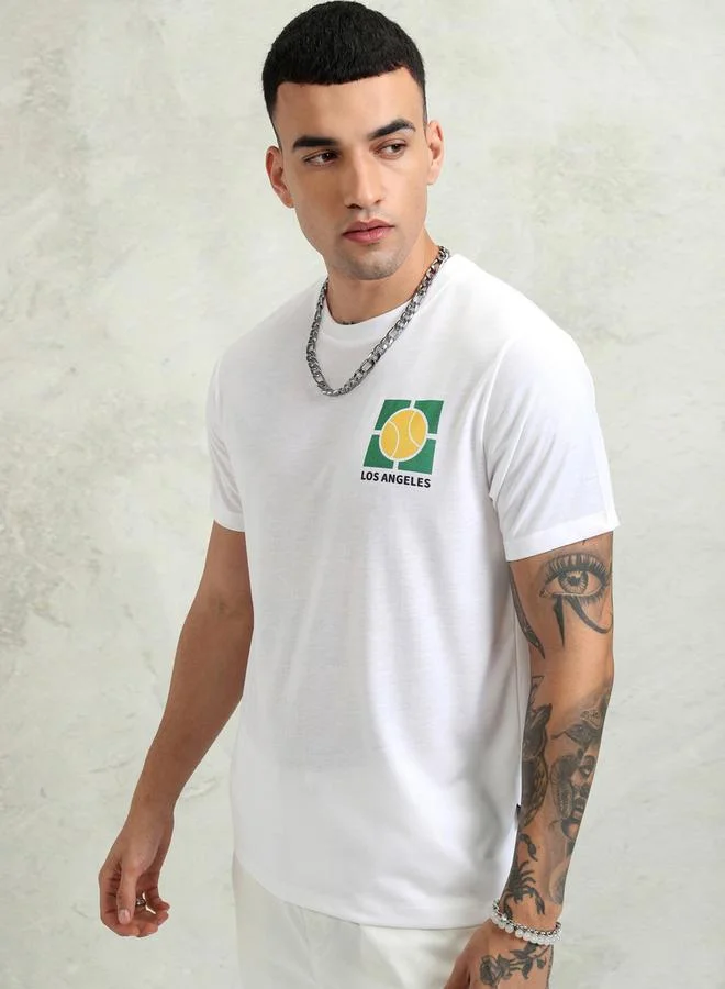 هاي لاندر تيشيرت بياقة دائرية وطبعة جرافيك بقصة مريحة من ستايلي