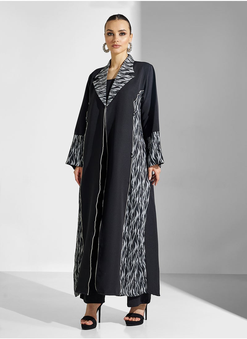 hayas closet Printed Collared Abaya  - Image 1