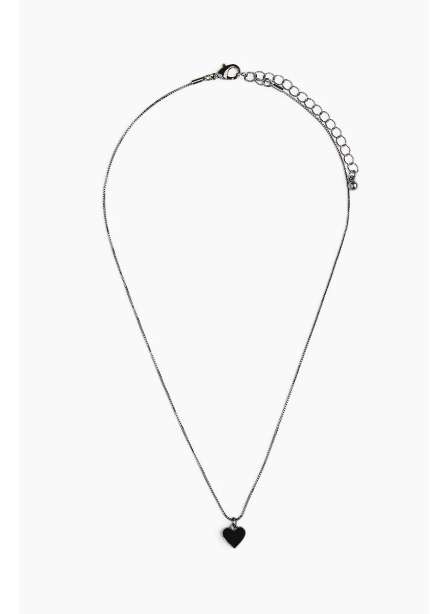 H&M Pendant Necklace