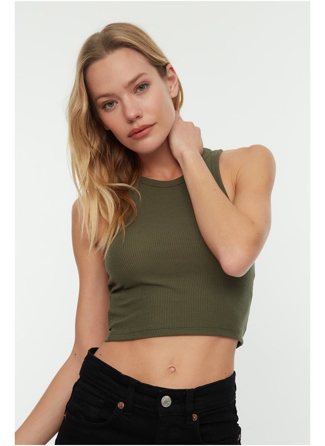trendyol Khaki Fitted/Sleeping Crop Halterneck Ribbed Ribbed Flexible Knit Single Singlet TWOSS21AL0050.  - Image 2