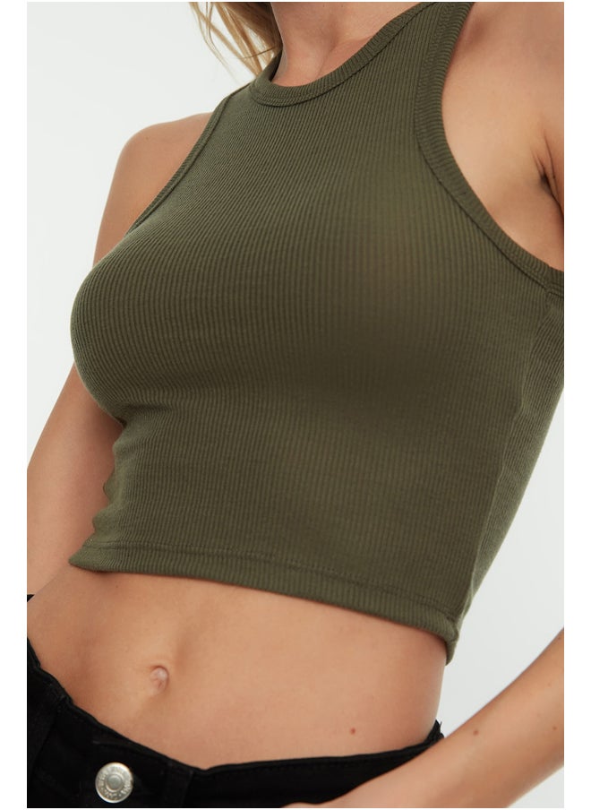 trendyol Khaki Fitted/Sleeping Crop Halterneck Ribbed Ribbed Flexible Knit Single Singlet TWOSS21AL0050.  - Image 4
