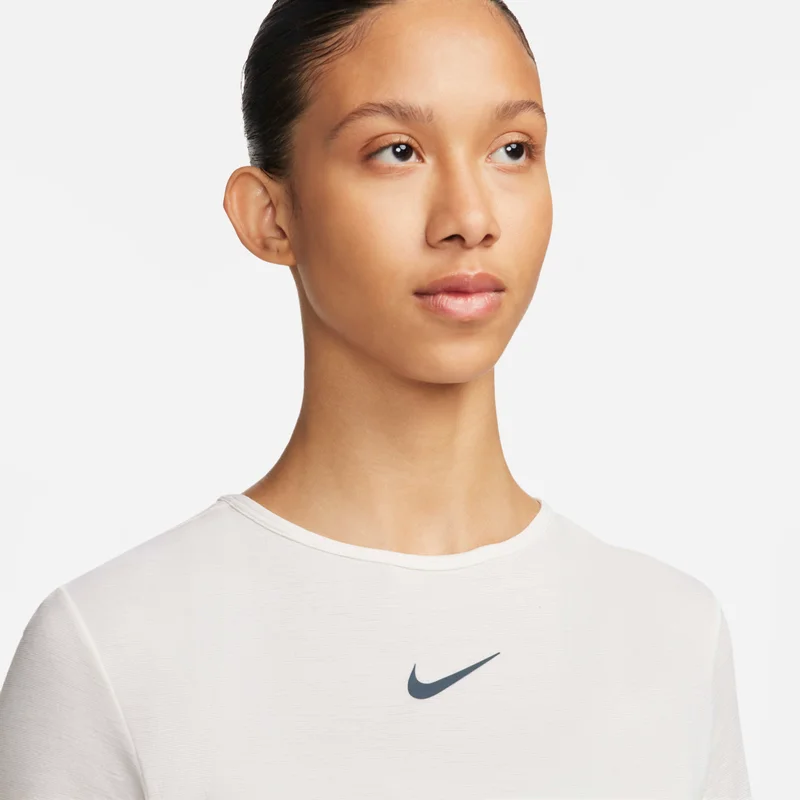 Nike Women's Swift Wool Dri-FIT Running Top