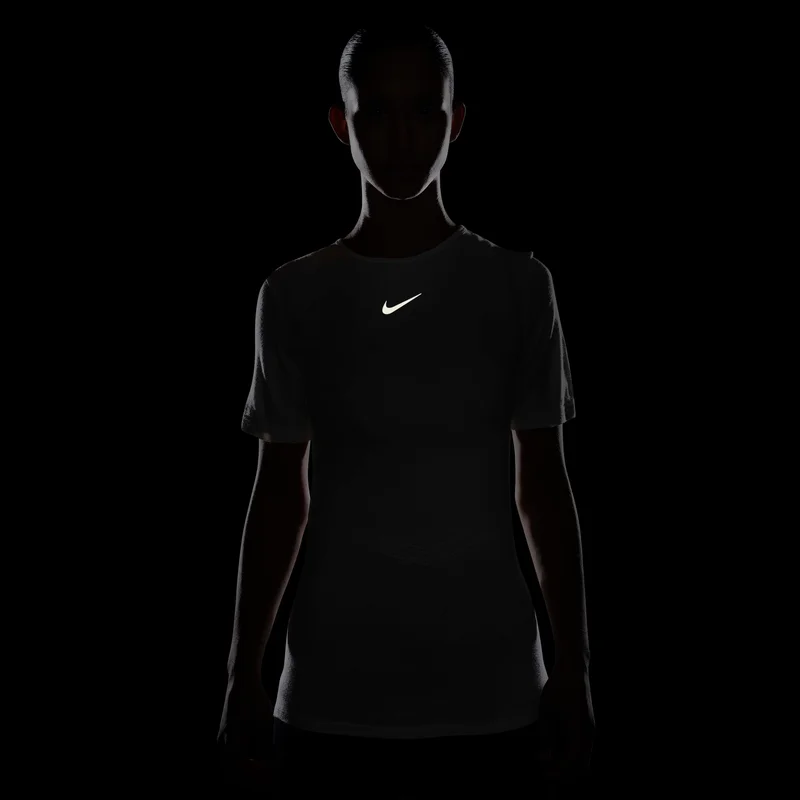 Nike Women's Swift Wool Dri-FIT Running Top