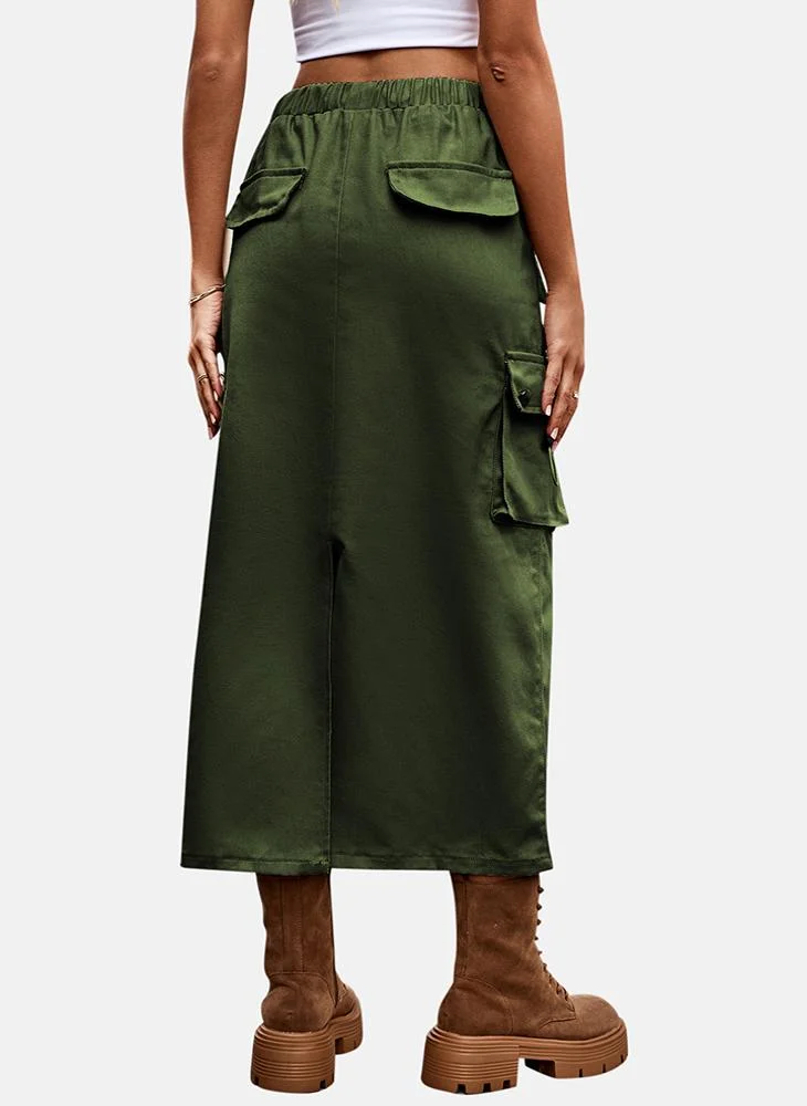 YUNIQEE Green Mid Rise Plain Midi Skirt