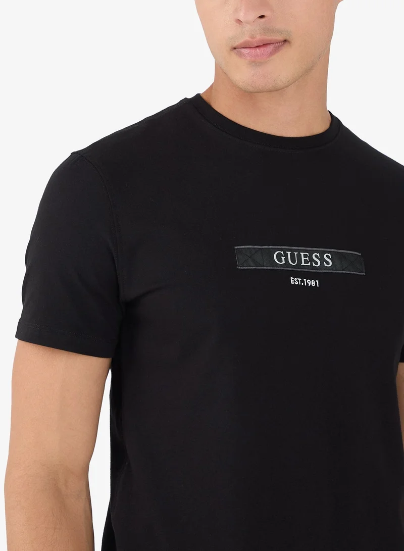GUESS Crew Neck Short Sleeve Logo Box Tee