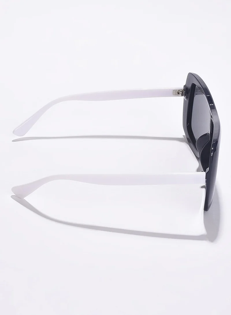 صوص هاوت نظارة شمسية سوداء كبيرة بعدسات سوداء