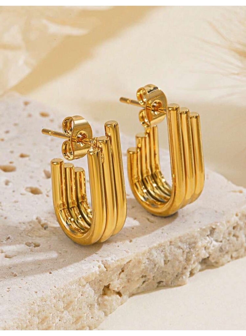 دانجل تشارمز حلق اذن نسائي أنيق وعالي الجودة مصنوع من الاستانلس ستيل ومطلي باللون الذهبي - Image 4