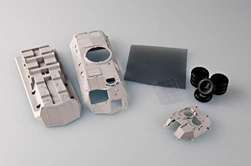 Faller Trumpeter 1/35 USMC LAV-25 Piranha Light Armored Vehicle - Image 4