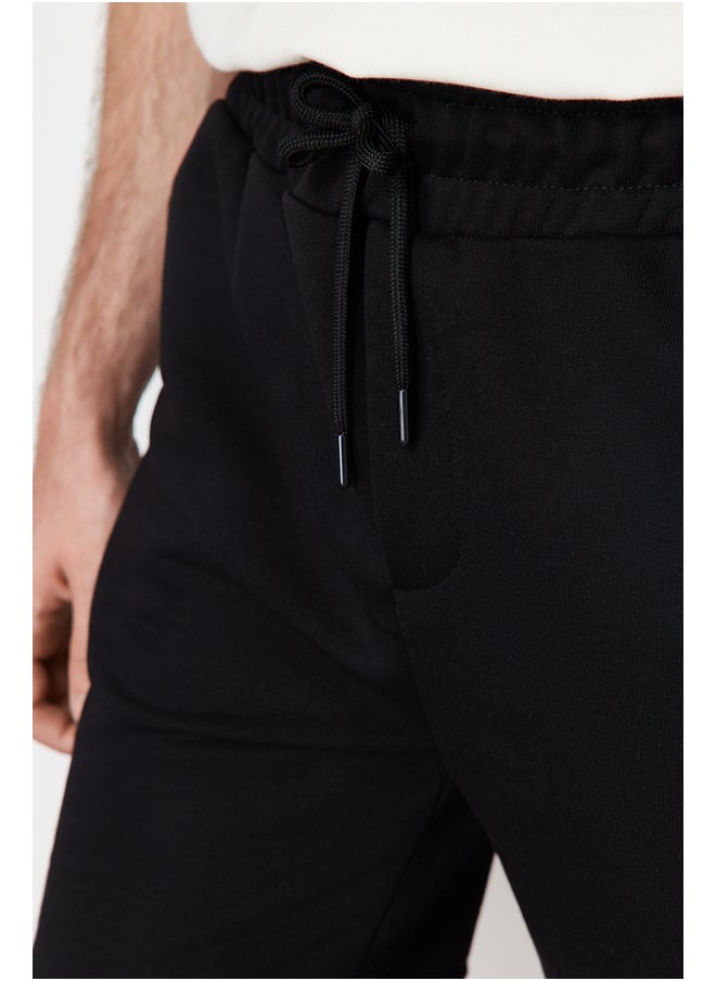 trendyol - Black Regular/Normal Fit Basic Shorts TMNSS24SR00026 - Image 1