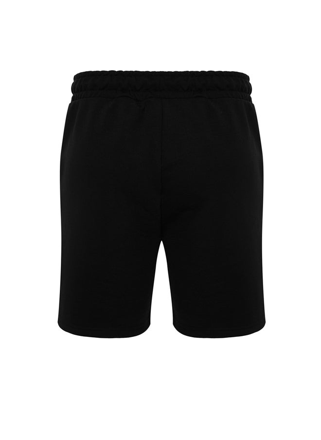 trendyol - Black Regular/Normal Fit Basic Shorts TMNSS24SR00026 - Image 1