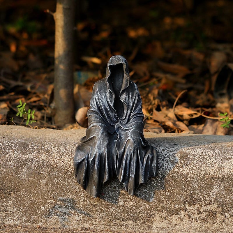 Joogour Tabletop Gothic Decor Mysterious Grim Reaper Statue - Gothic Spooky Decor for Garden or Bookshelf - 5.9 inch Resin Figurine - Goth Bookshelf Decor. - Image 3