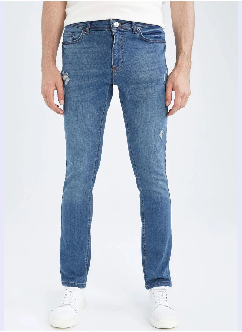 DeFacto Slim Fit Straight Leg Jeans