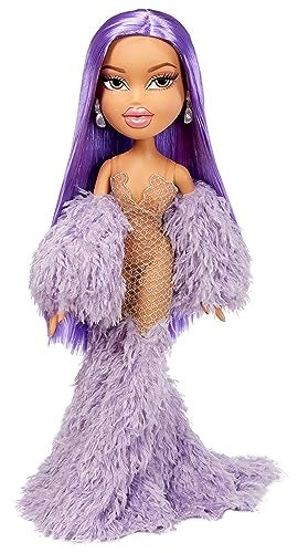 Bratz x Kylie Jenner 24Inch LargeScale Fashion Doll with Gown 2 Feet Tall Exclusive - Image 5