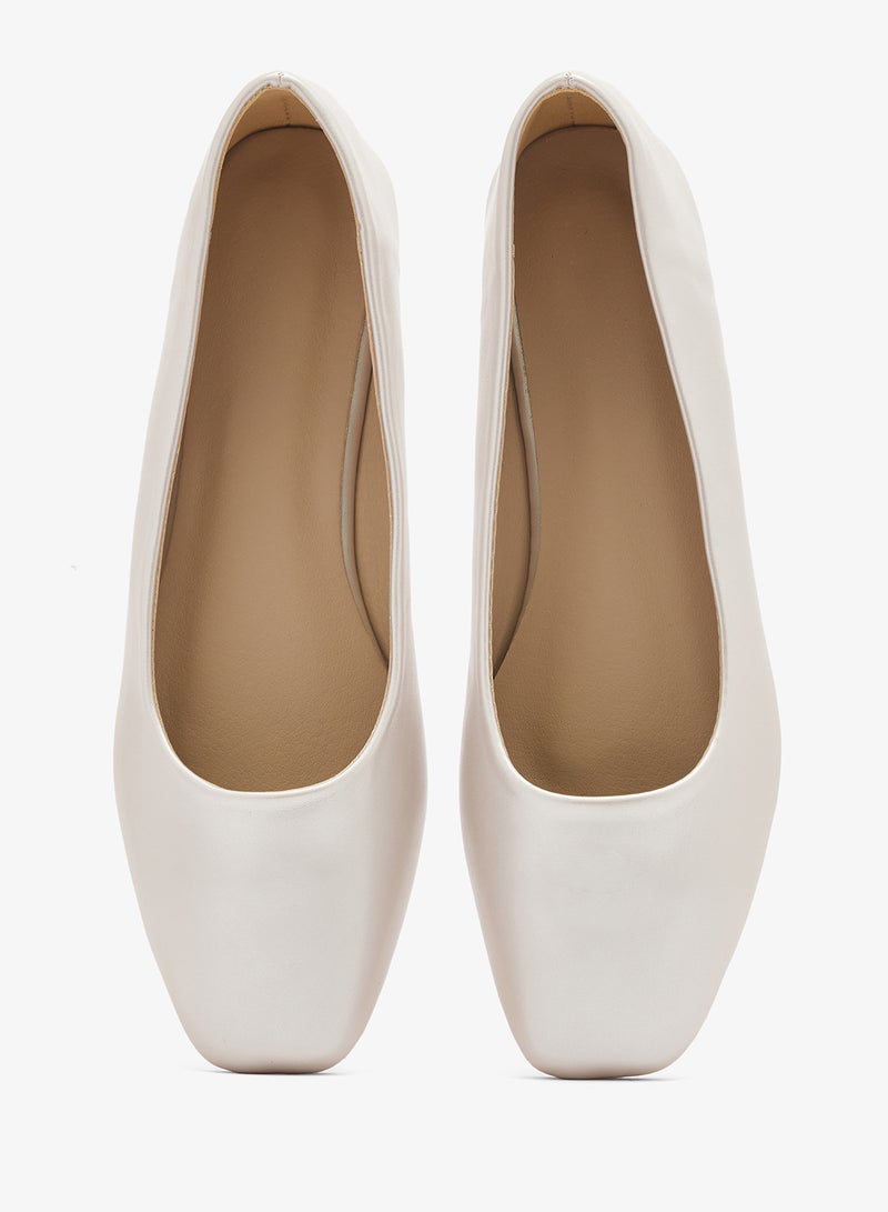 Ginger Metallic Foldable Ballet Flats - Image 4