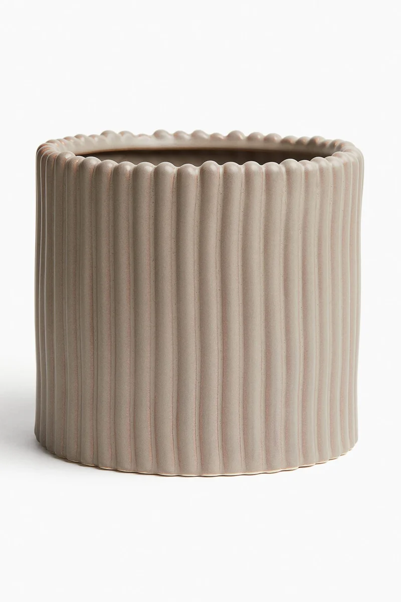 اتش اند ام وعاء زرع كبير من الفخار