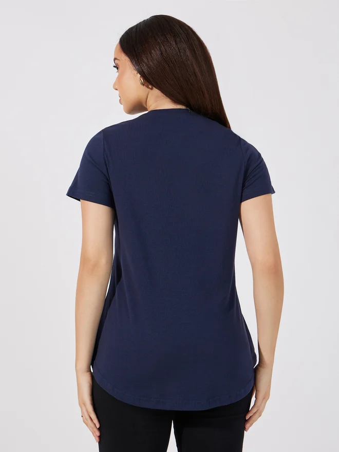 Aria Romance ARIA ROMANCE Basic V Neck Curved Hem T-Shirt