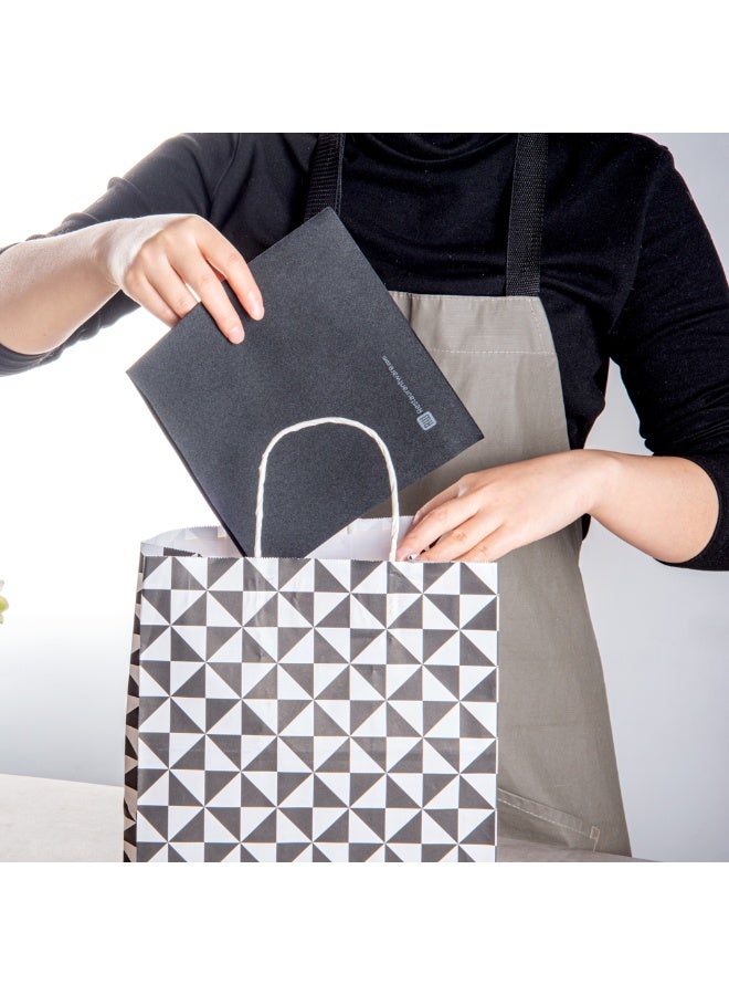 Restaurantware مناديل لوكساناب القابلة للاستخدام مرة واحدة بحجم 15.75 بوصة، 25 مناديل ناعمة تشبه الكتان - ماصة، مصنوعة من ورق أسود يشبه القماش، مطوية مسبقًا، للضيوف في حفلات العشاء - Image 5