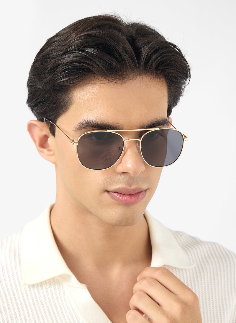 Seventy Five Casual Oversize Sunglasses - Image 4
