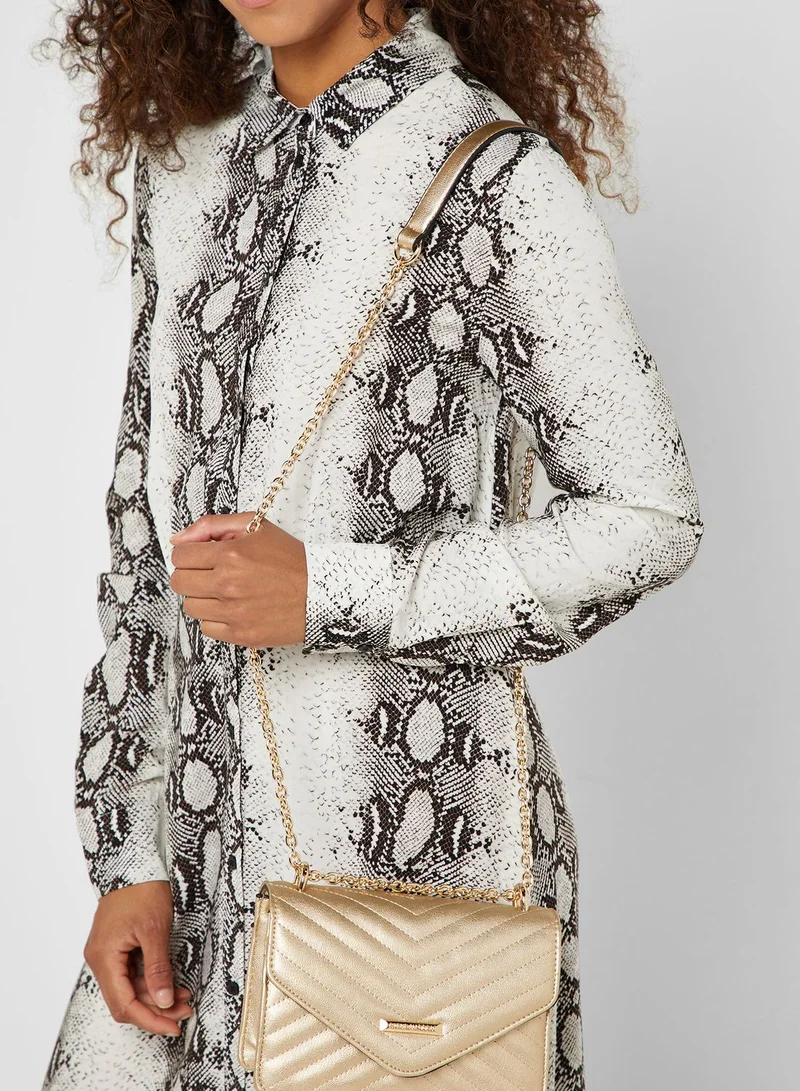 STEVE MADDEN Envelope Crossbody