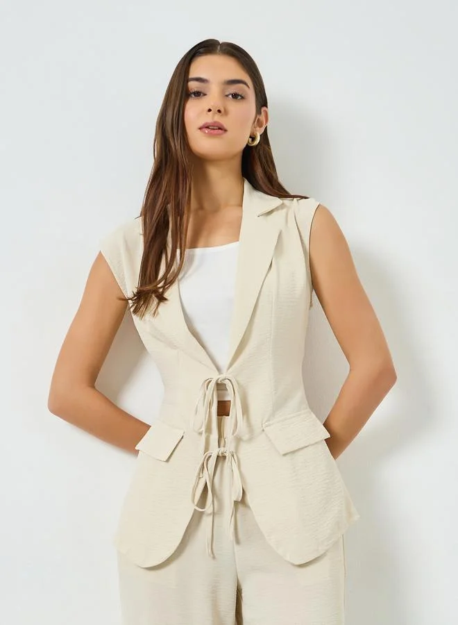 تايك تو طقم منسق من بنطال وفيست بخصر ورباط