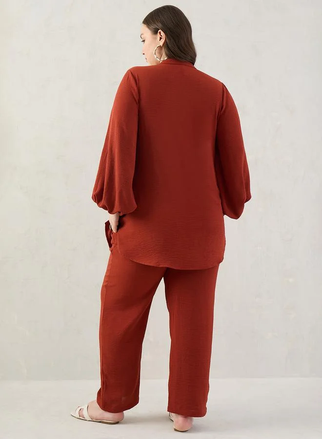 فيميلا طقم منسق بمقاس كبير من بنطال وبلوزة تونيك طويلة