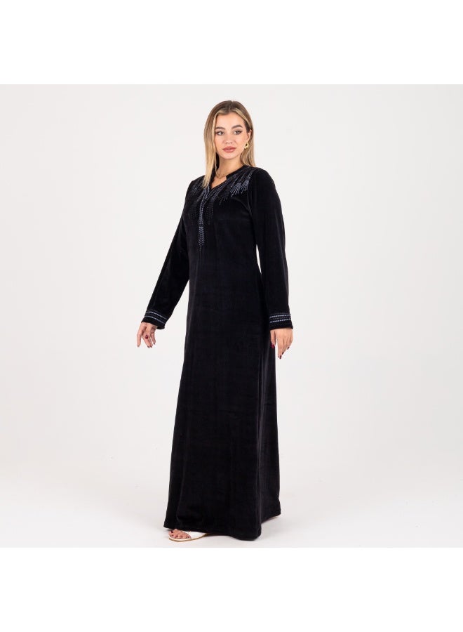 zecotex  Black Winter Velour Galabeya/Abaya - Luxury Embroidery and Maximum Warmth - Image 3