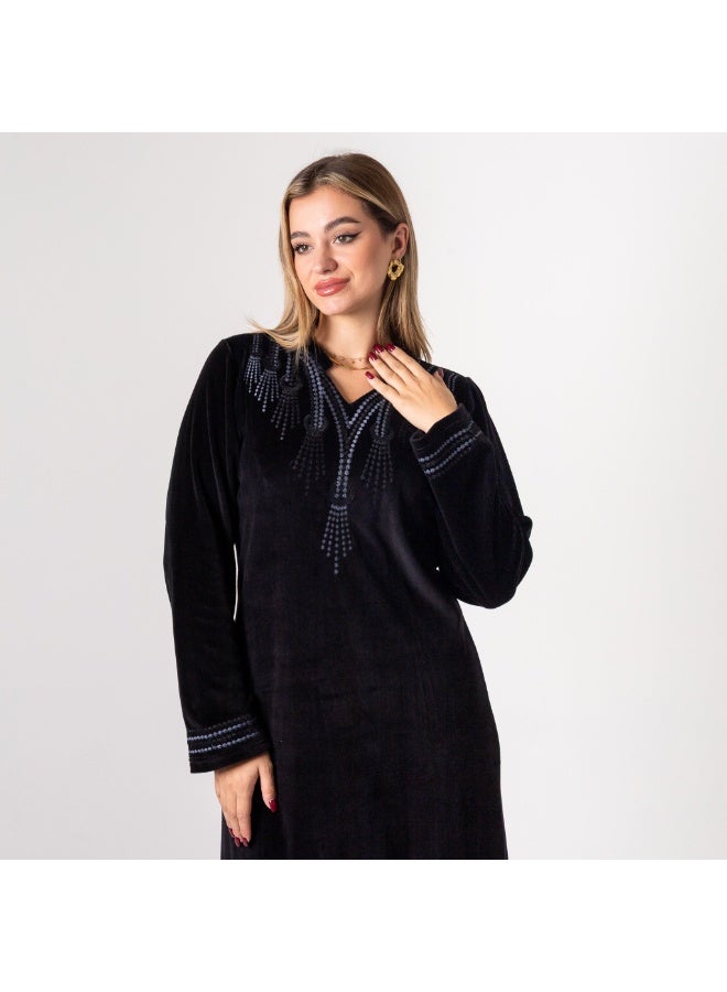 zecotex  Black Winter Velour Galabeya/Abaya - Luxury Embroidery and Maximum Warmth - Image 4