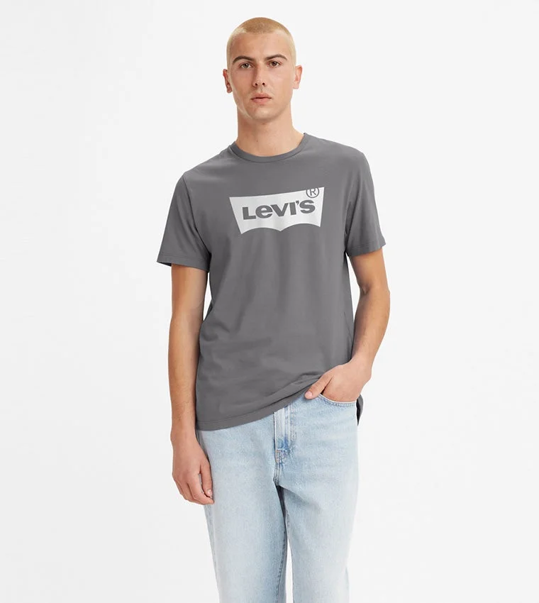 ليفايز التي شيرت المثالي