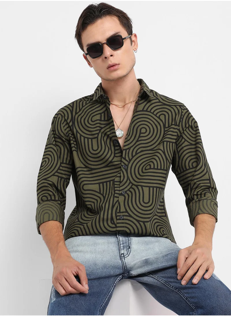 Campus Sutra Men's Olive Green Parallel Swirl Shirt