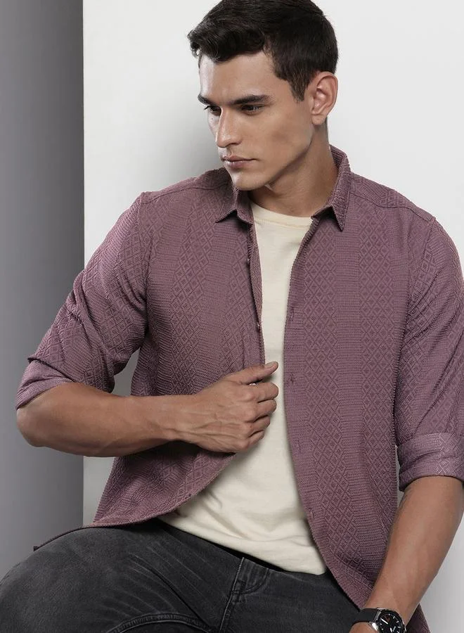 The Indian Garage Co Men Purple Textured Casual Shirt