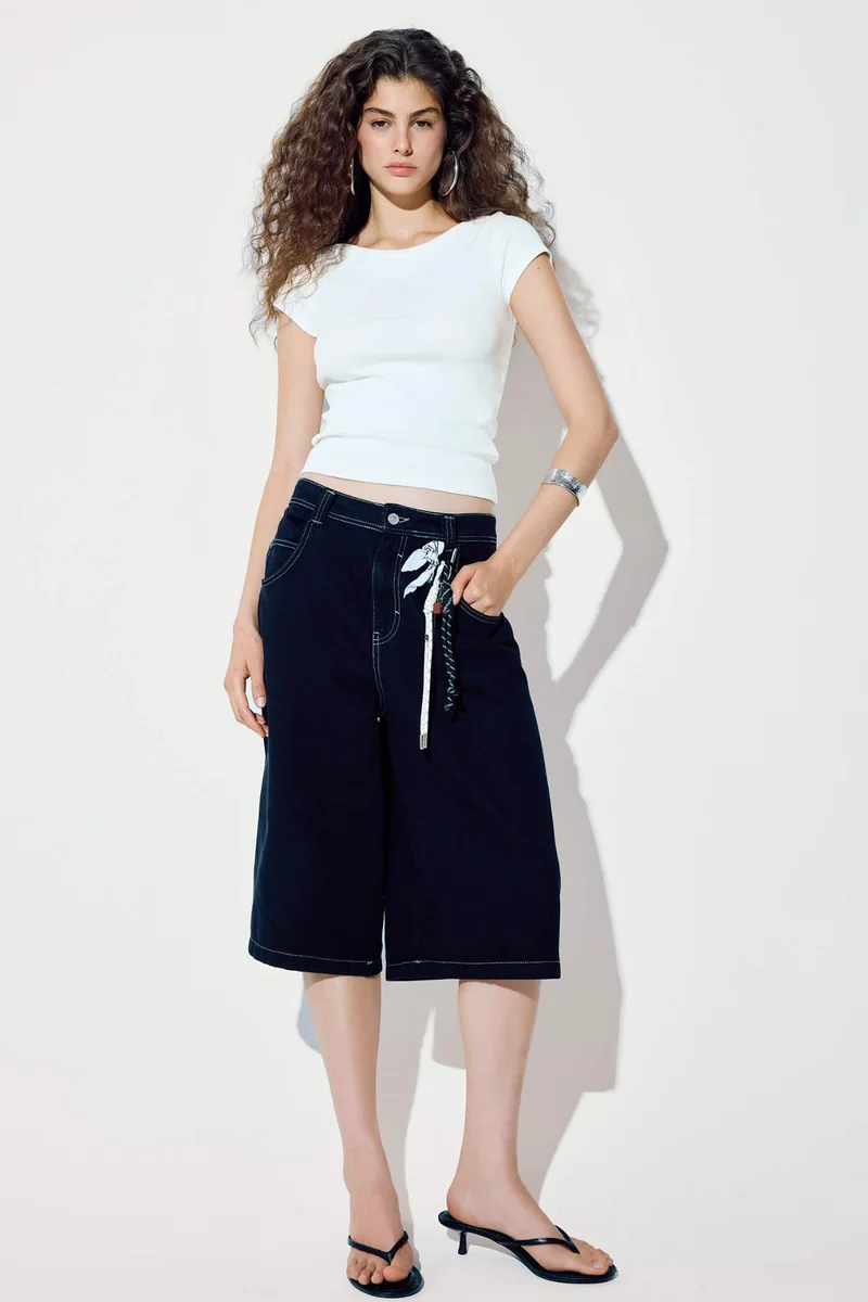 ديفاكتو Slim Fit Boat Neck Ribbed Camisole T-Shirt