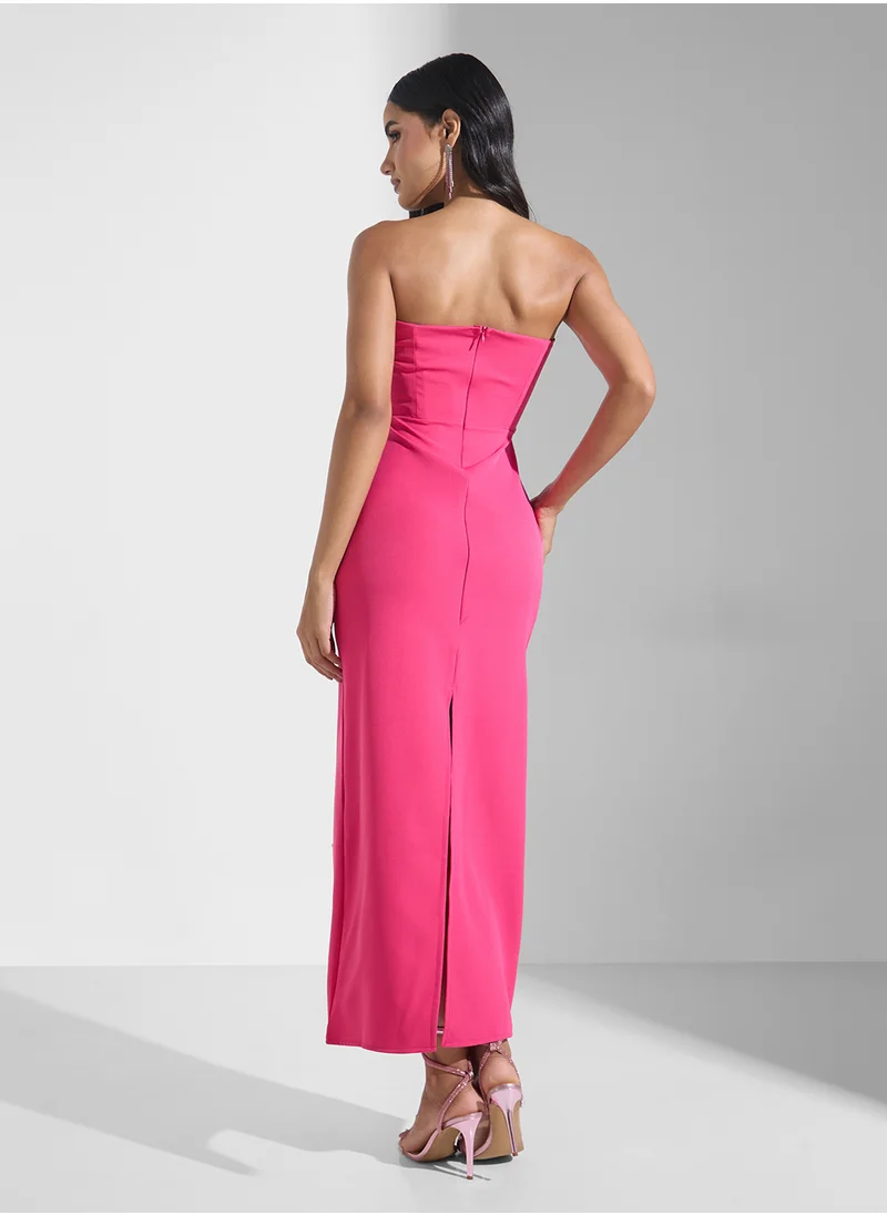 جينجر بوتيك Halter Neck Crosage Detail Slip Dress