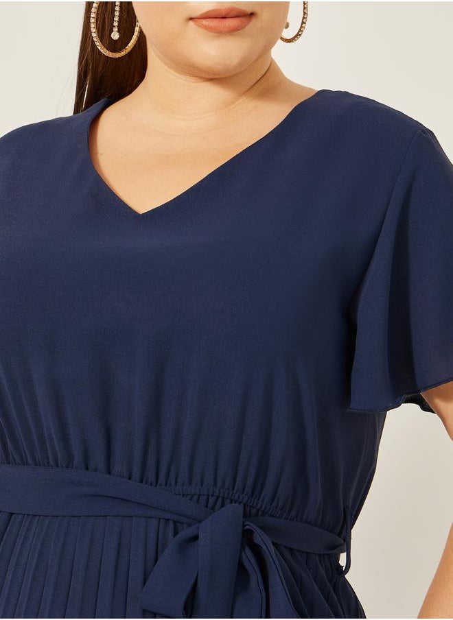 Styli - Plus Size Pleated Short Sleeves A-Line Maxi Dress - Image 1