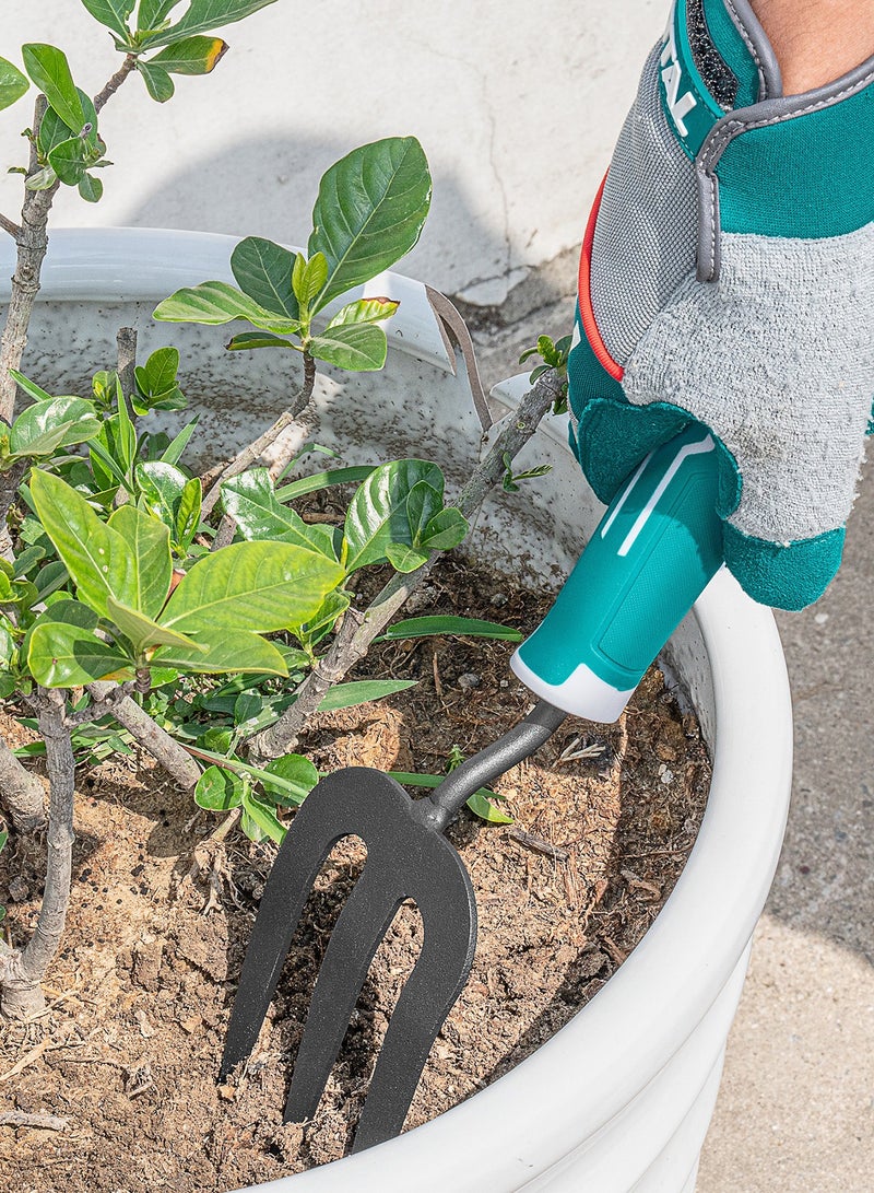 Total Heavy-Duty Ergonomic Gardening Fork - Image 4