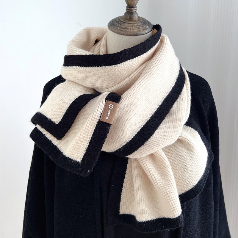 Black And White Color Matching Scarf Winter New High-End Frame Knitted Wool Niche Design Versatile Scarf For Boys And Girls - Image 3