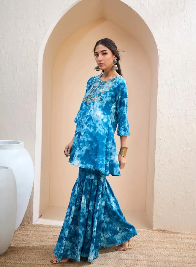 SASSAFRAS Sassafras Blue Tie-Dye Embroidered Kurta and Sharara Set
