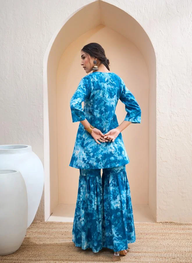 SASSAFRAS Sassafras Blue Tie-Dye Embroidered Kurta and Sharara Set