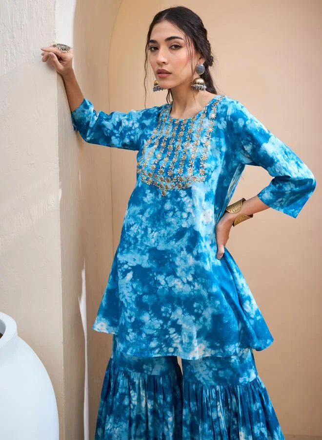 SASSAFRAS Sassafras Blue Tie-Dye Embroidered Kurta and Sharara Set