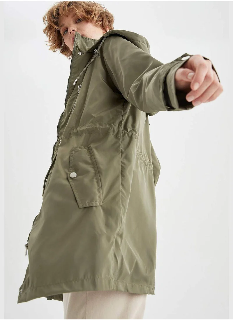 ديفاكتو Regular Fit Light Parka