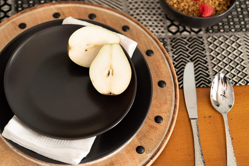 DECOR VIBES Melamine 6 Black Dinner Plates, Dinner Plates for Snacks, Dinnerware Gift for Dewali (Matt Black, 10 Inch, Pack of 6) - Image 5