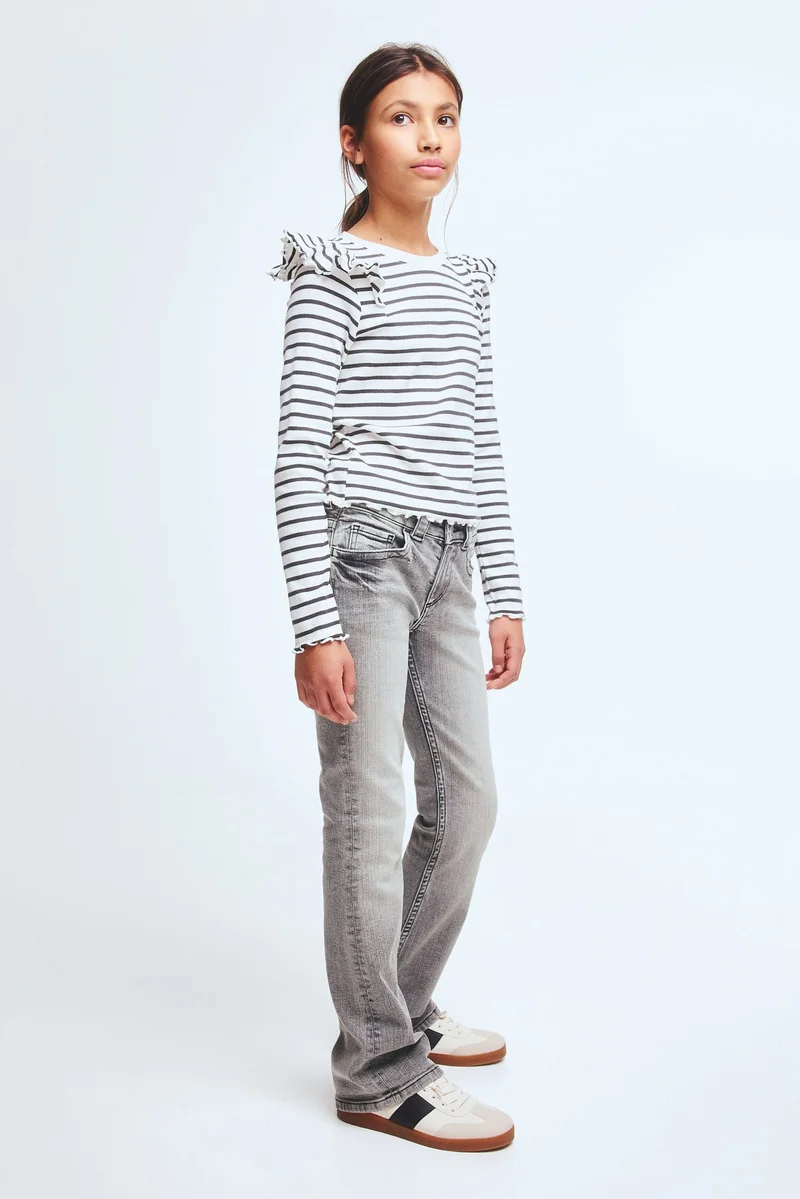 اتش اند ام جينز بساق بووت كت وخصر منخفض