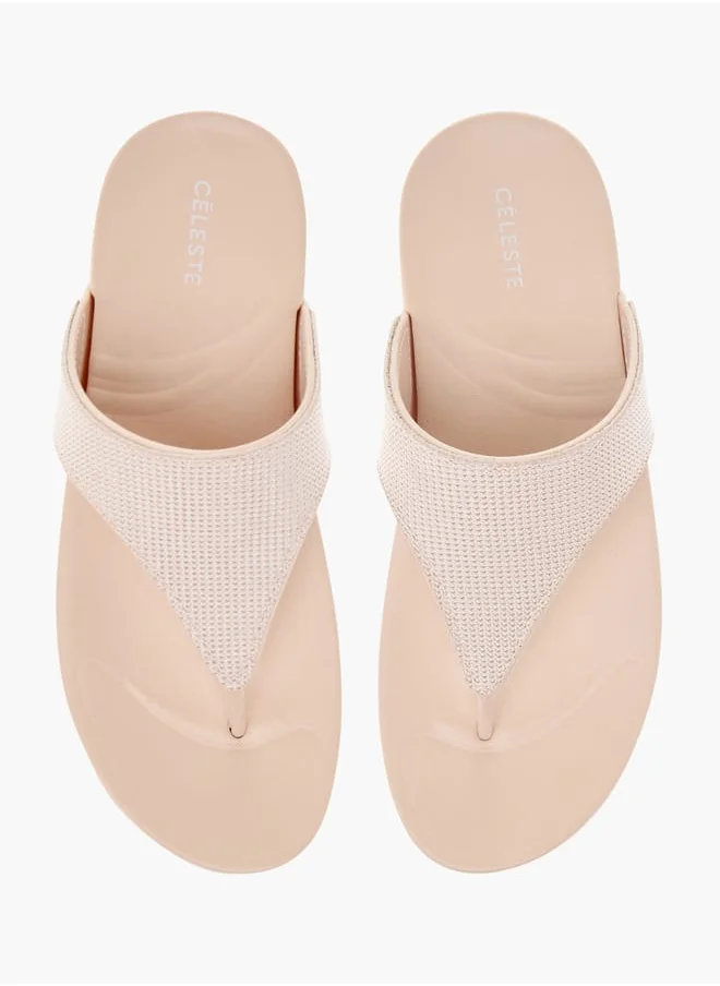 سيليست Womens Textured Slip-On Thong Slippers