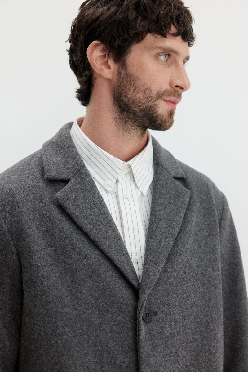 اتش اند ام معطف عادي بصف واحد من الأزرار