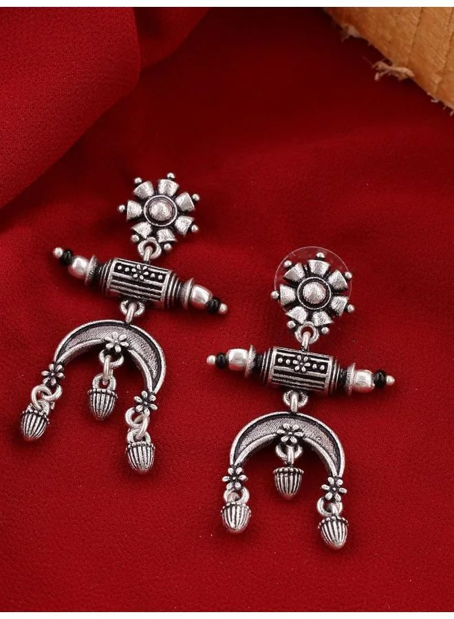 VOYLLA Nayantara Floral Motifs Drop Earrings