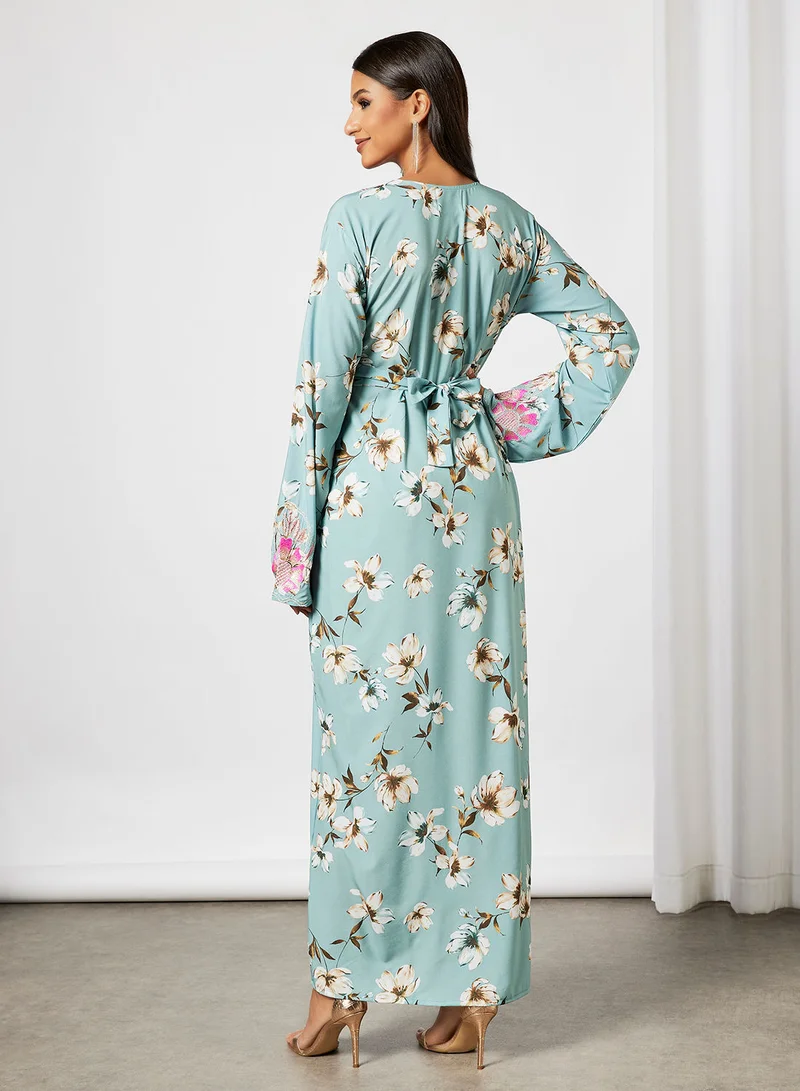 Hayat Jalabiya With Heart Floral Shaped Embroidery With Belt