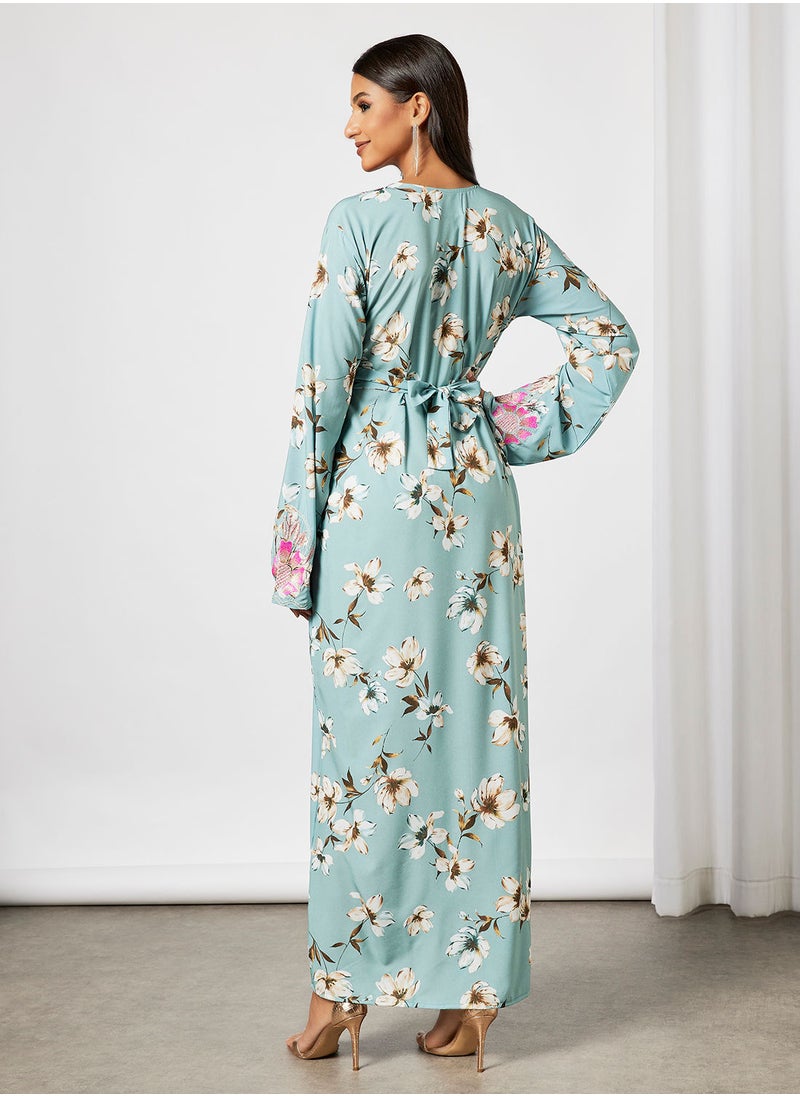 Hayat - Jalabiya With Heart Floral Shaped Embroidery With Belt - Image 1