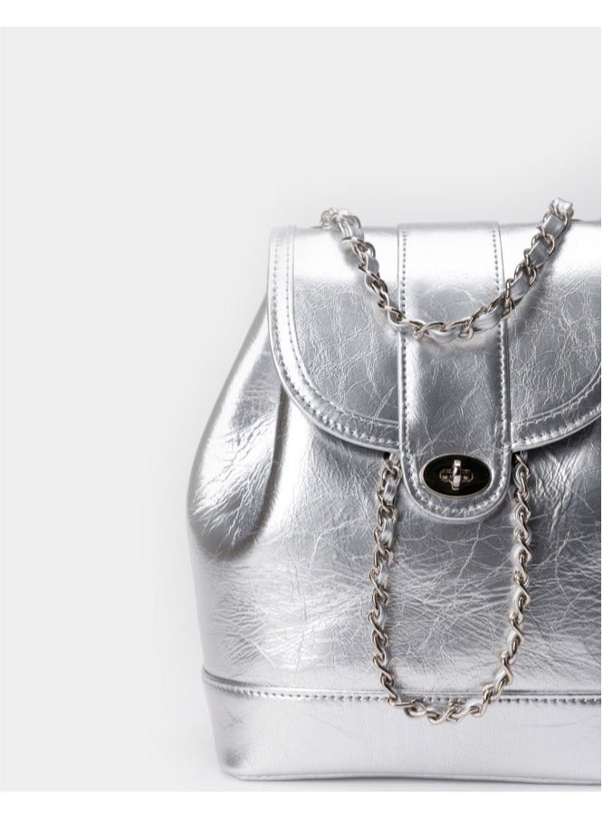 Xiaoxiangfeng Women's Korean Leather Chain Backpack Flap Buckle Design For Large Capacity Handbag Fashionable And Versatile Diamond Grid Chain Exquisite Backpack  - Image 4
